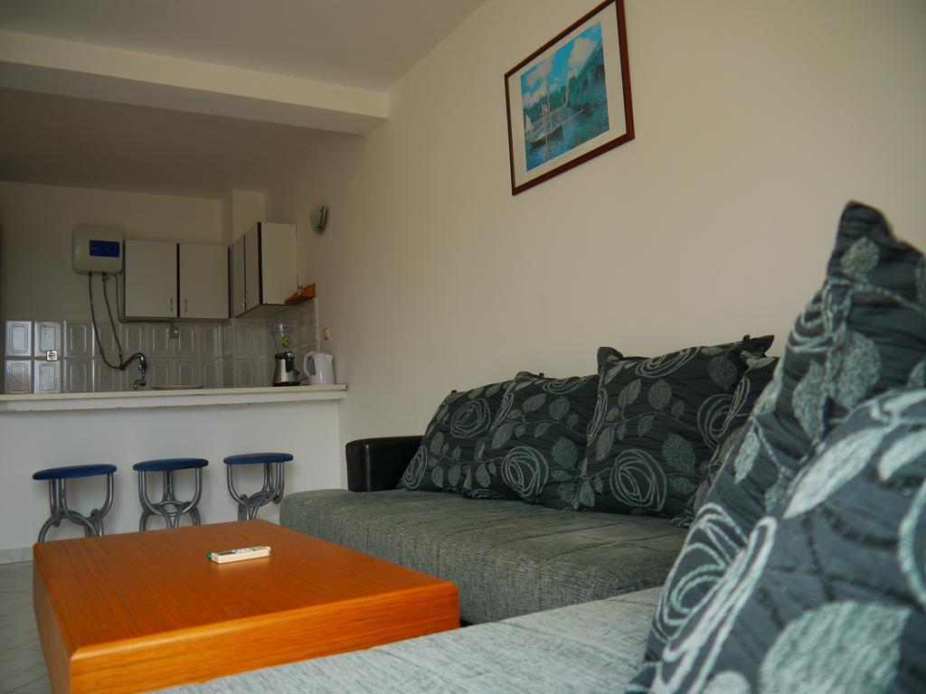 Apartments Villa Relax Petrovac na moru Exterior foto